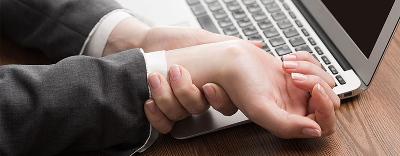 patient needing carpal tunnel syndrome in need of shockwave therapy in La Verne